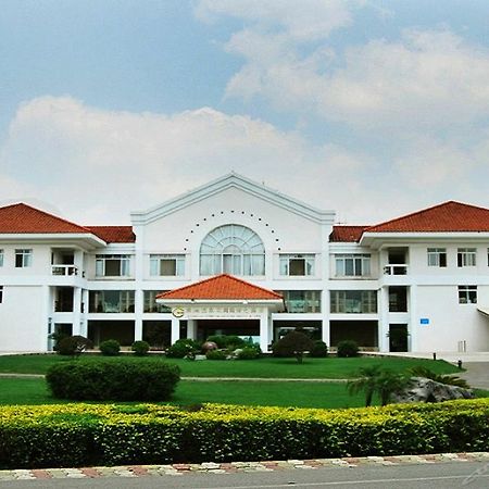 Yunnan Dianchi Garden Resort Hotel & Spa 昆明 エクステリア 写真