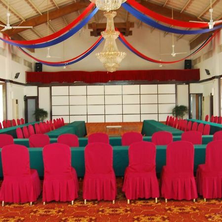 Yunnan Dianchi Garden Resort Hotel & Spa 昆明 エクステリア 写真