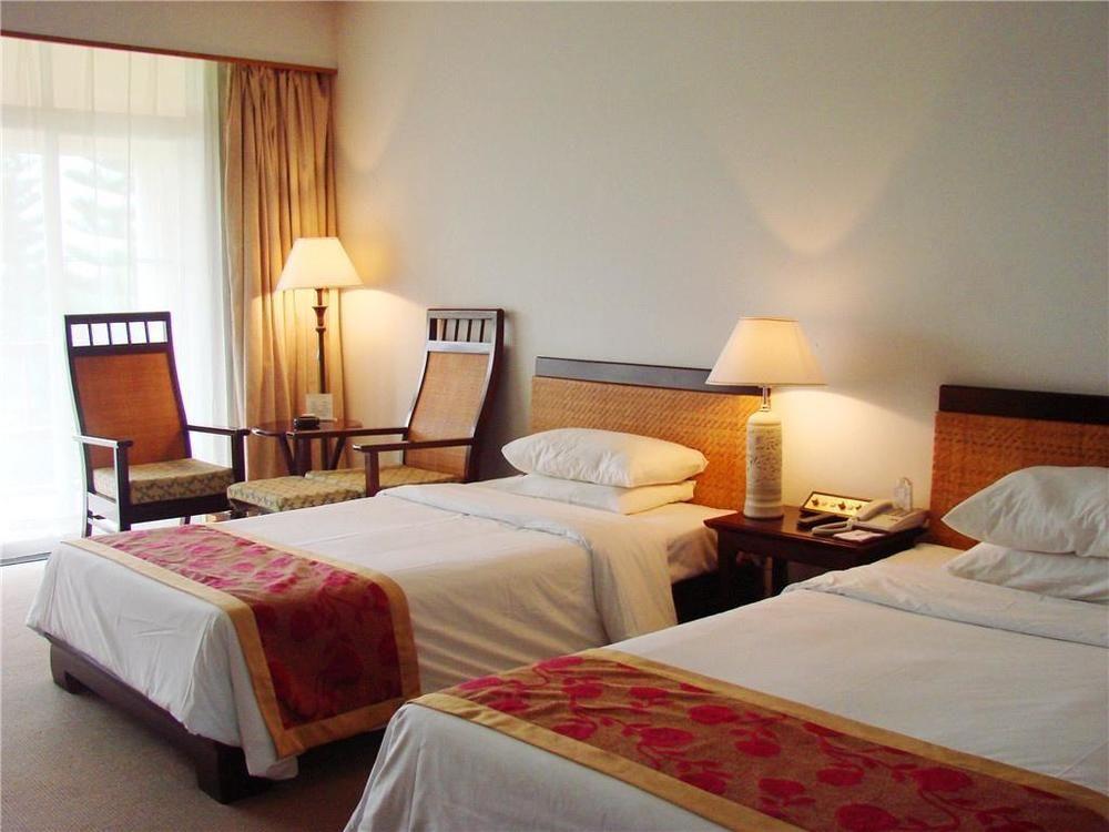 Yunnan Dianchi Garden Resort Hotel & Spa 昆明 エクステリア 写真