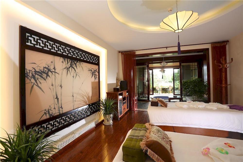 Yunnan Dianchi Garden Resort Hotel & Spa 昆明 エクステリア 写真