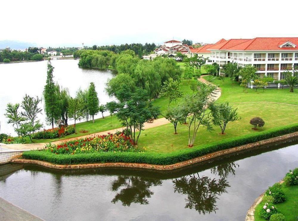 Yunnan Dianchi Garden Resort Hotel & Spa 昆明 エクステリア 写真