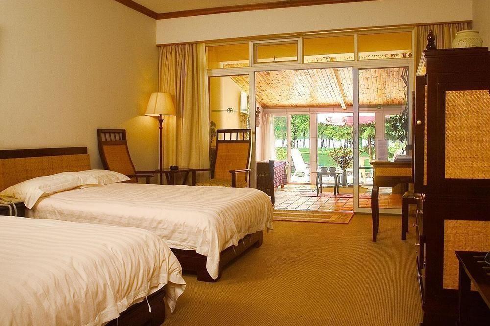 Yunnan Dianchi Garden Resort Hotel & Spa 昆明 エクステリア 写真