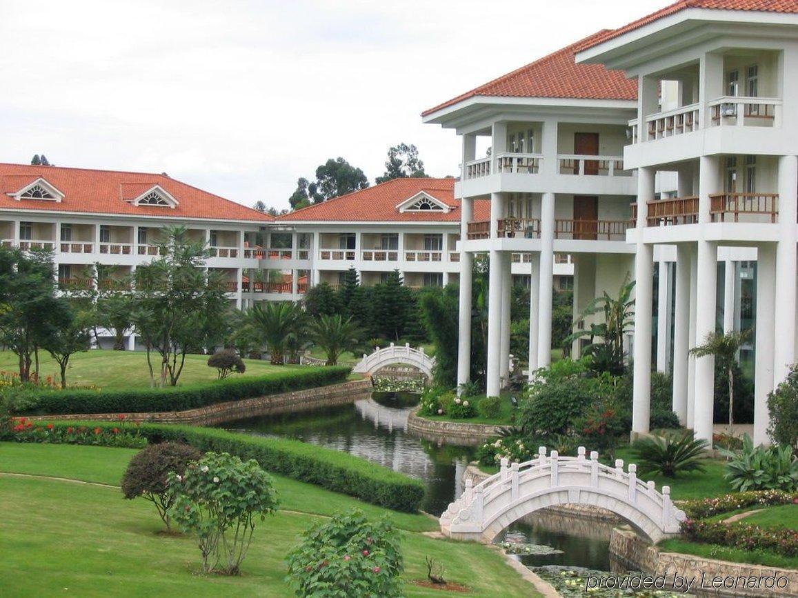 Yunnan Dianchi Garden Resort Hotel & Spa 昆明 エクステリア 写真