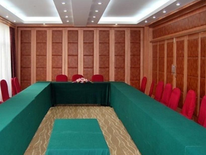 Yunnan Dianchi Garden Resort Hotel & Spa 昆明 エクステリア 写真