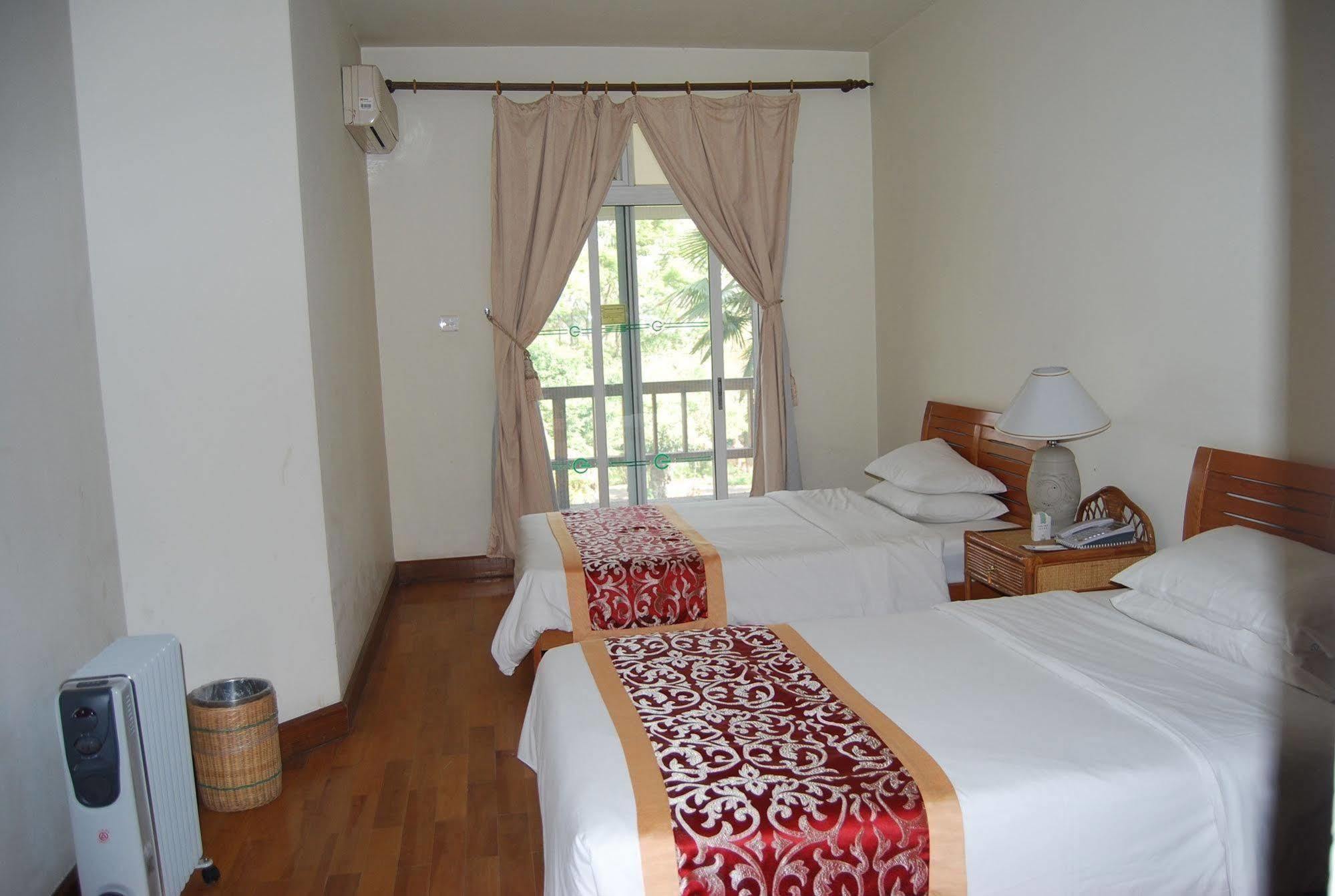 Yunnan Dianchi Garden Resort Hotel & Spa 昆明 エクステリア 写真