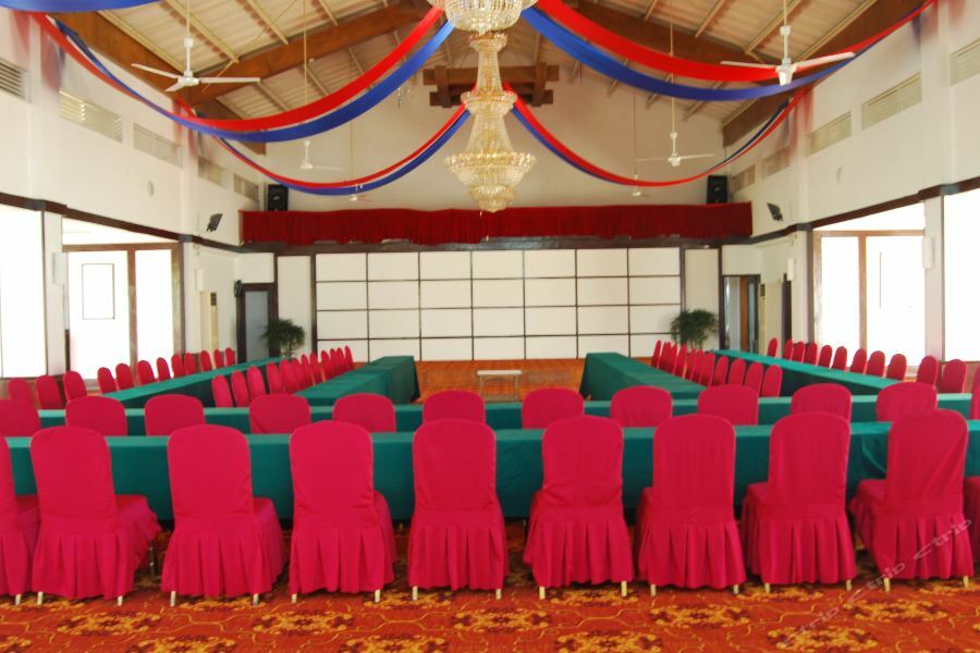 Yunnan Dianchi Garden Resort Hotel & Spa 昆明 エクステリア 写真